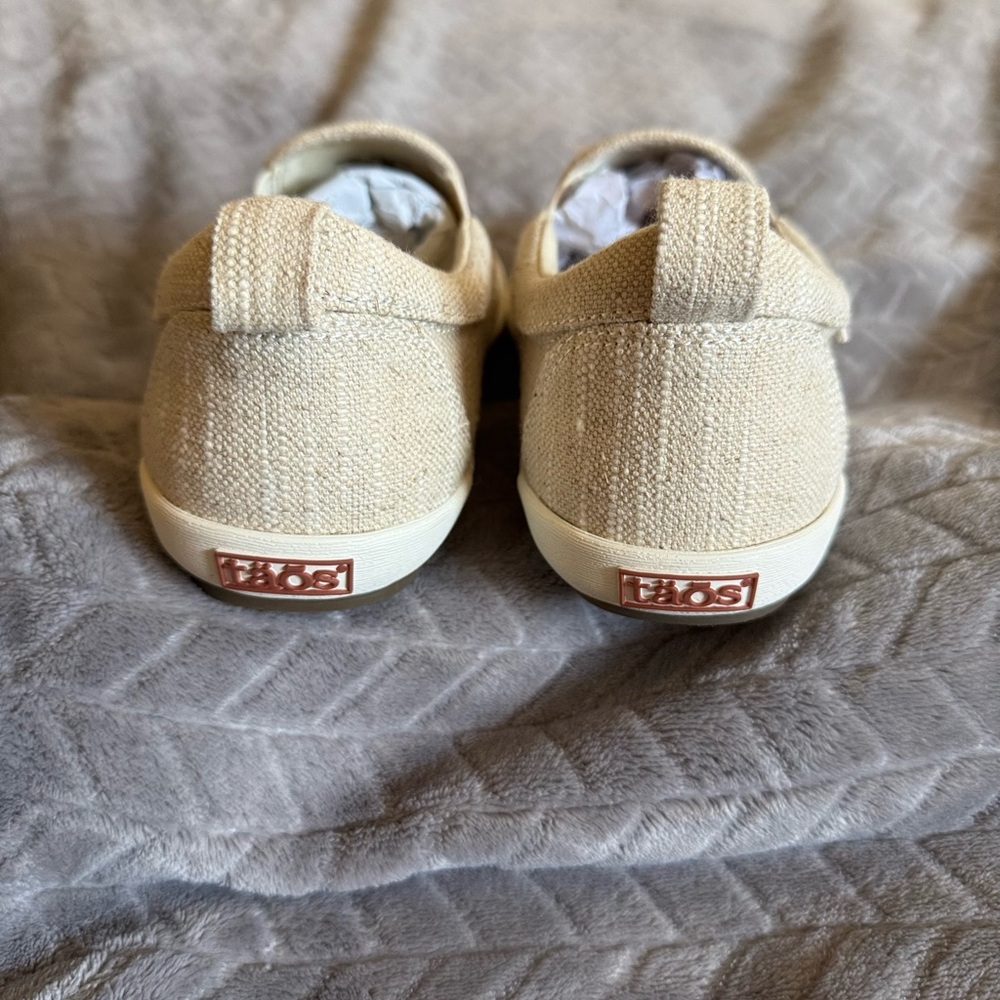 Taos Footwear Natural Hemp Dandy Shoes - Picture 5 of 6